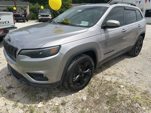 Used 2019 Jeep Cherokee Latitude Plus AWD/4WD image 7