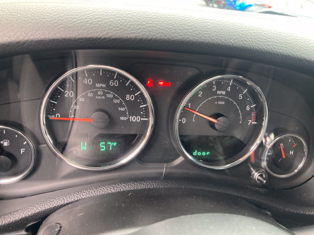 Used 2016 Jeep Wrangler Sport w/ Quick Order Package 23S AWD/4WD image 19