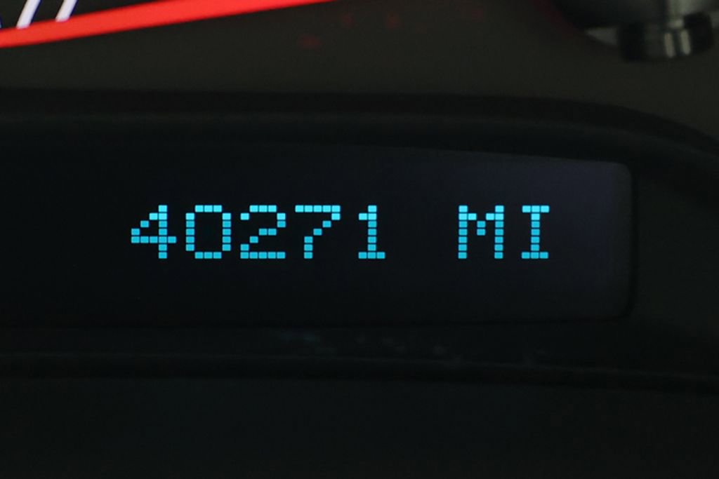 Used 2011 Chevrolet Corvette Grand Sport w/ Preferred Equipment Group RWD image 21