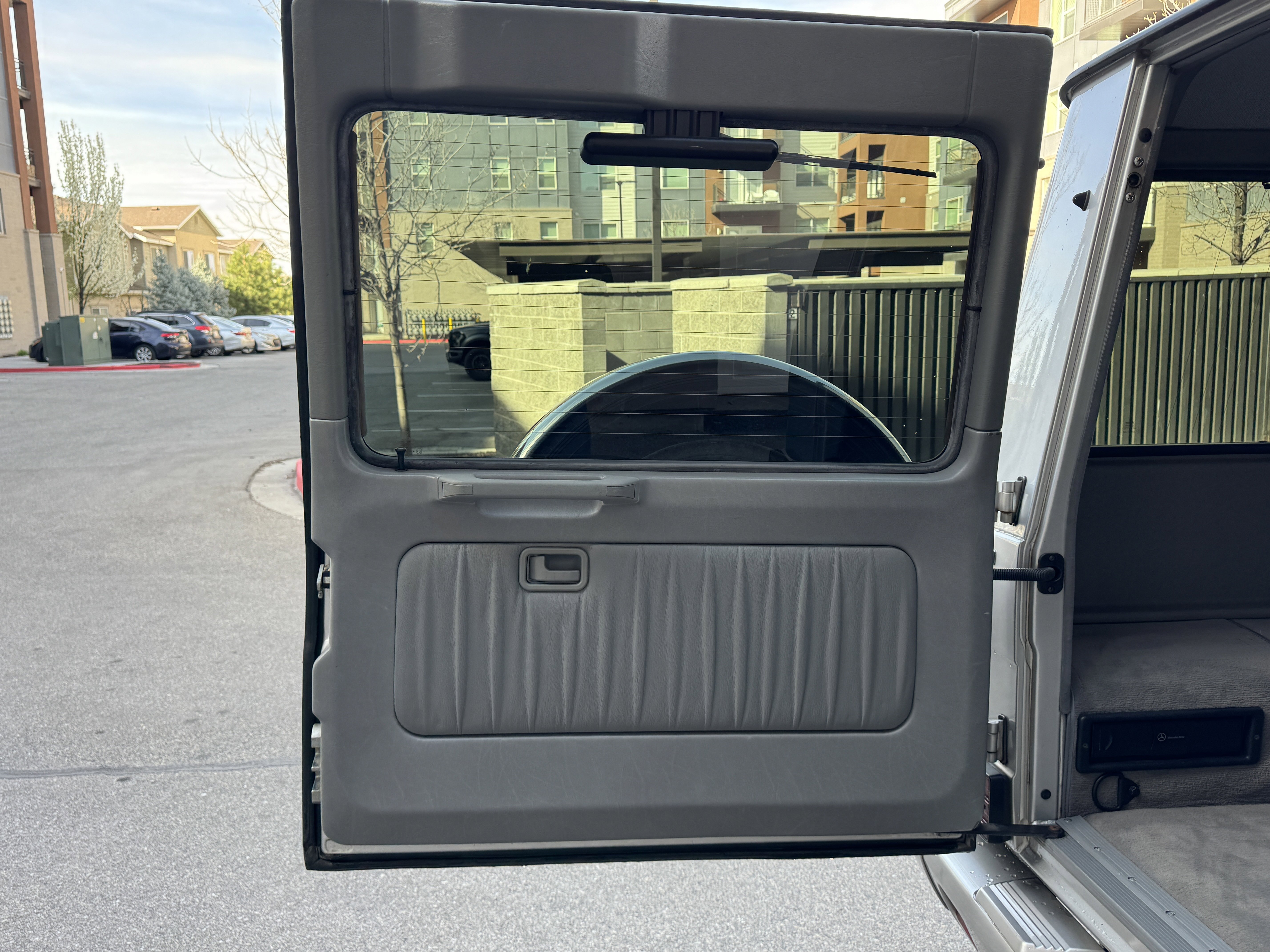 Used 2002 Mercedes-Benz G 500 image 38