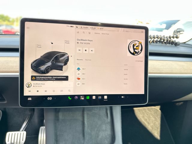 Used 2025 Tesla Model Y Performance AWD/4WD image 17