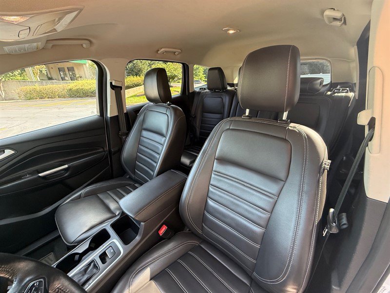 Used 2019 Ford Escape SEL AWD/4WD image 12