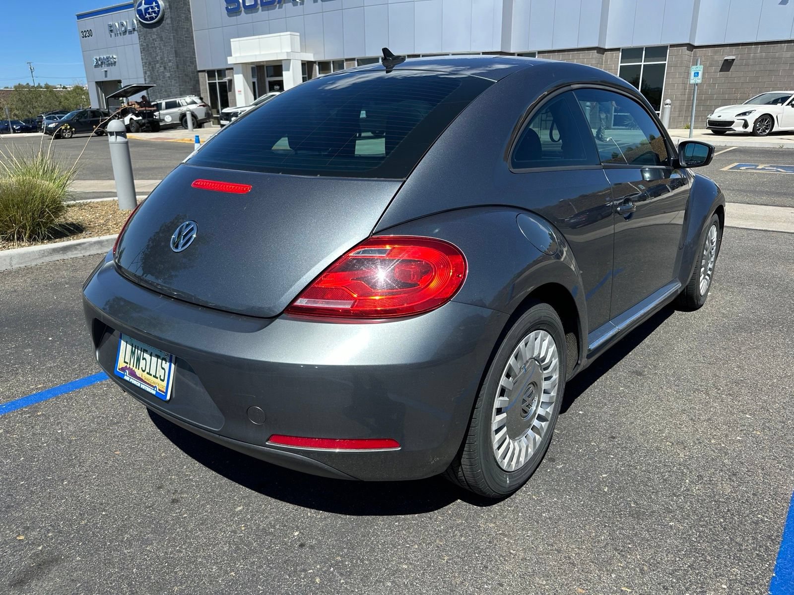 Used 2014 Volkswagen Beetle 2.5 FWD image 8