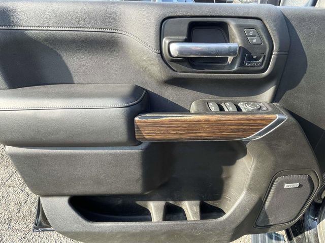 Used 2022 Chevrolet Silverado 2500 High Country w/ Safety Package II image 16