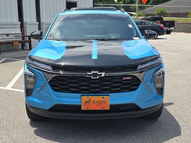 Used 2025 Chevrolet Trax RS w/ Sunroof Package FWD image 8