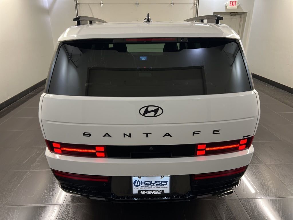 Used 2025 Hyundai Santa Fe Calligraphy image 5