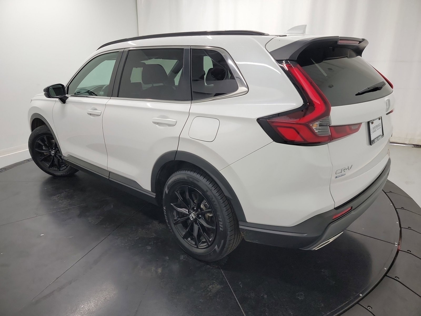 Certified 2025 Honda CR-V Sport image 6