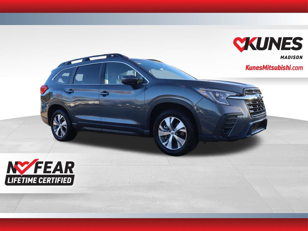 Used 2024 Subaru Ascent Premium w/ Convenience Package