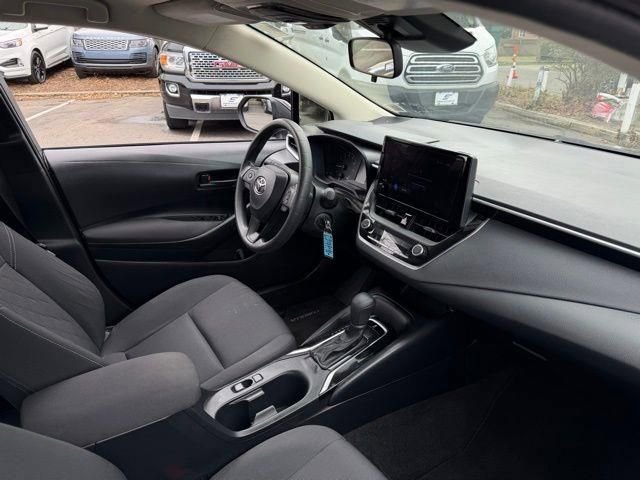 Used 2023 Toyota Corolla LE w/ Carpet Mat Package (TMS) FWD image 12