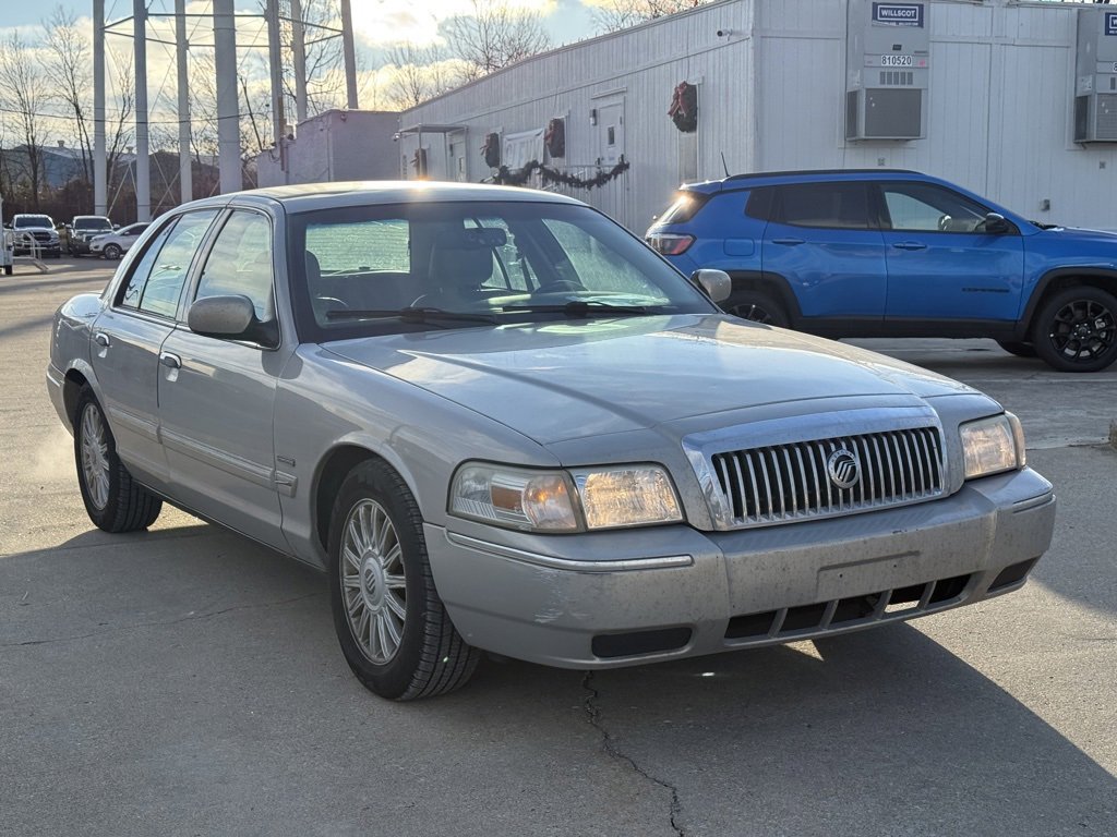 Used 2010 Mercury Grand Marquis LS image 4