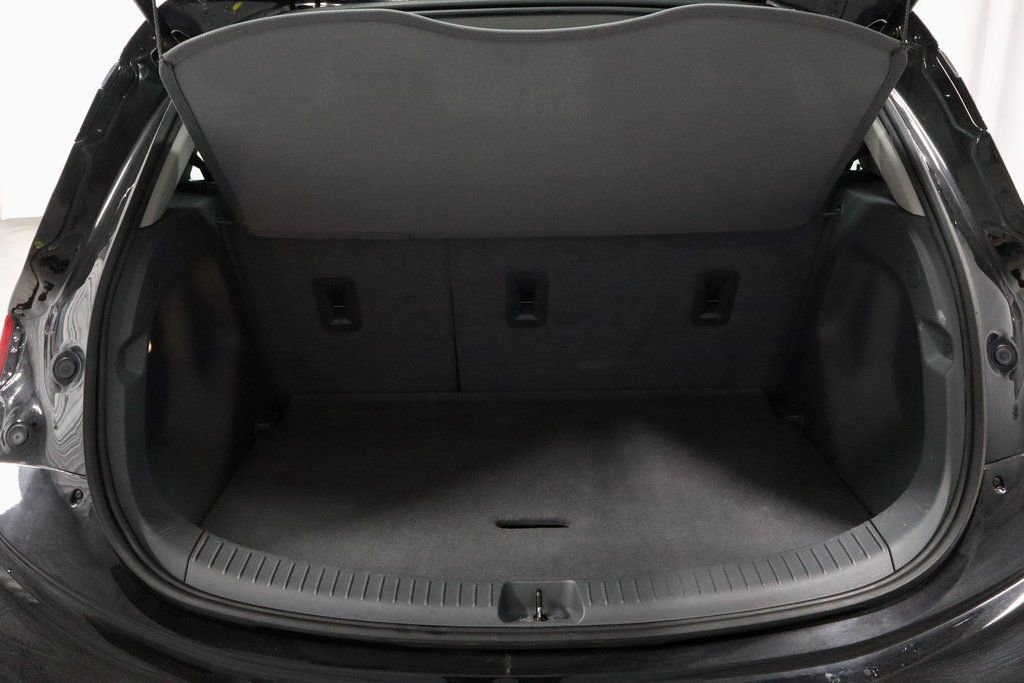 Used 2020 Chevrolet Bolt Premier w/ Infotainment Package image 14