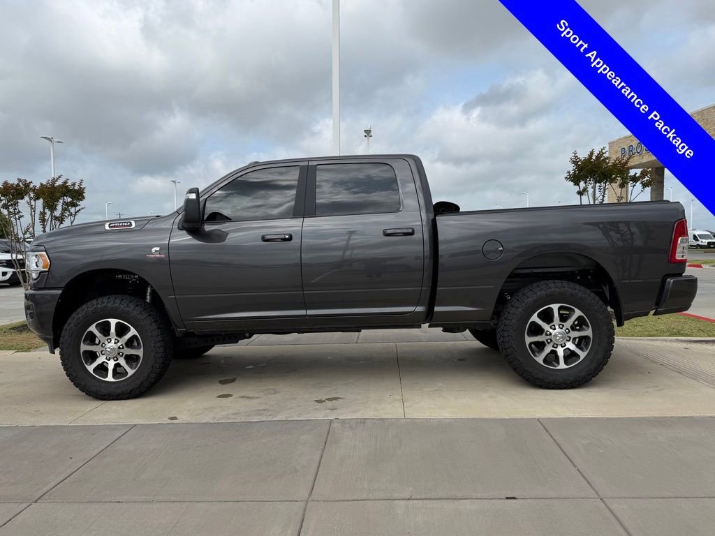 Used 2024 RAM 2500 Big Horn w/ Sport Appearance Package image 11