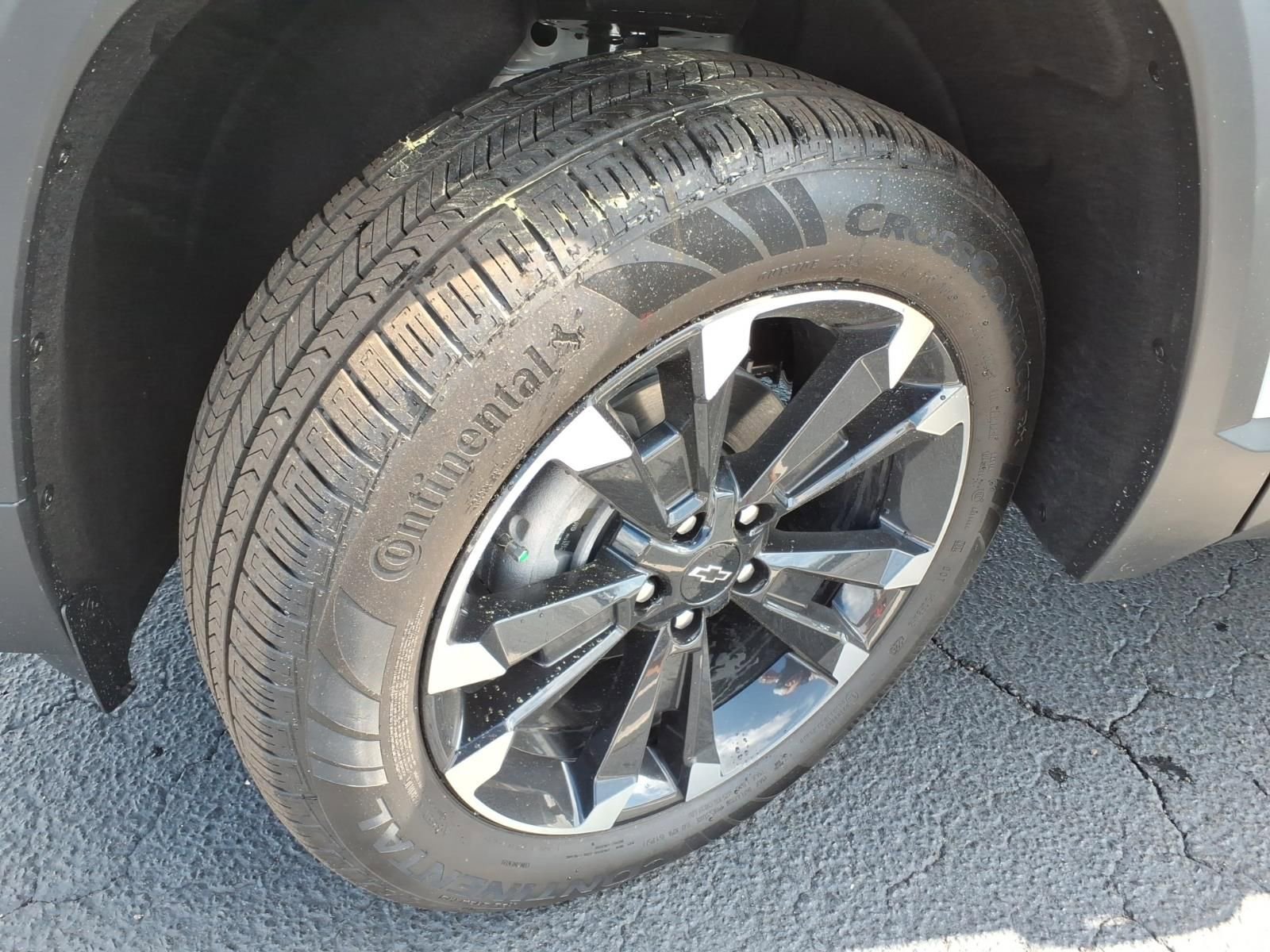 New 2026 Chevrolet Equinox RS w/ Convenience Package III image 16