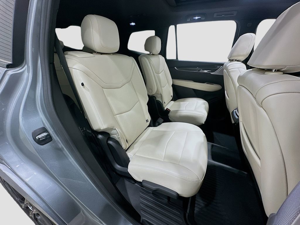 Used 2023 Cadillac XT6 Sport image 30