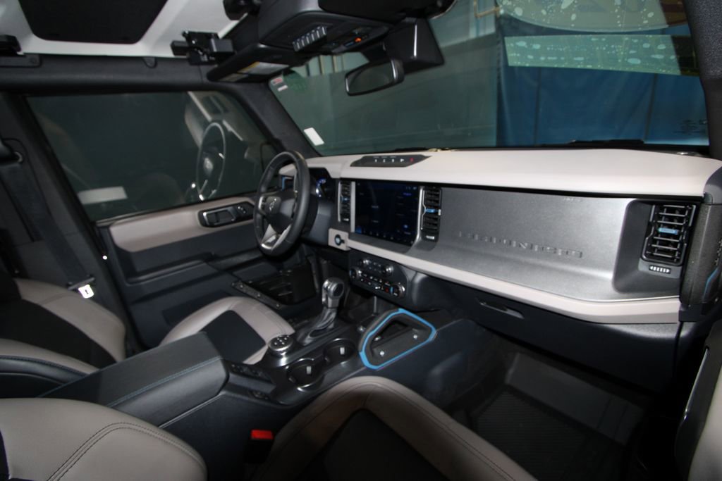 Used 2024 Ford Bronco Wildtrak image 23