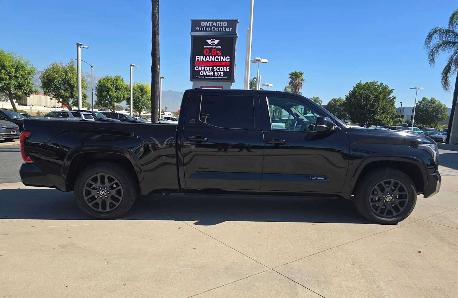 Used 2023 Toyota Tundra Platinum w/ Advanced Package AWD/4WD image 2