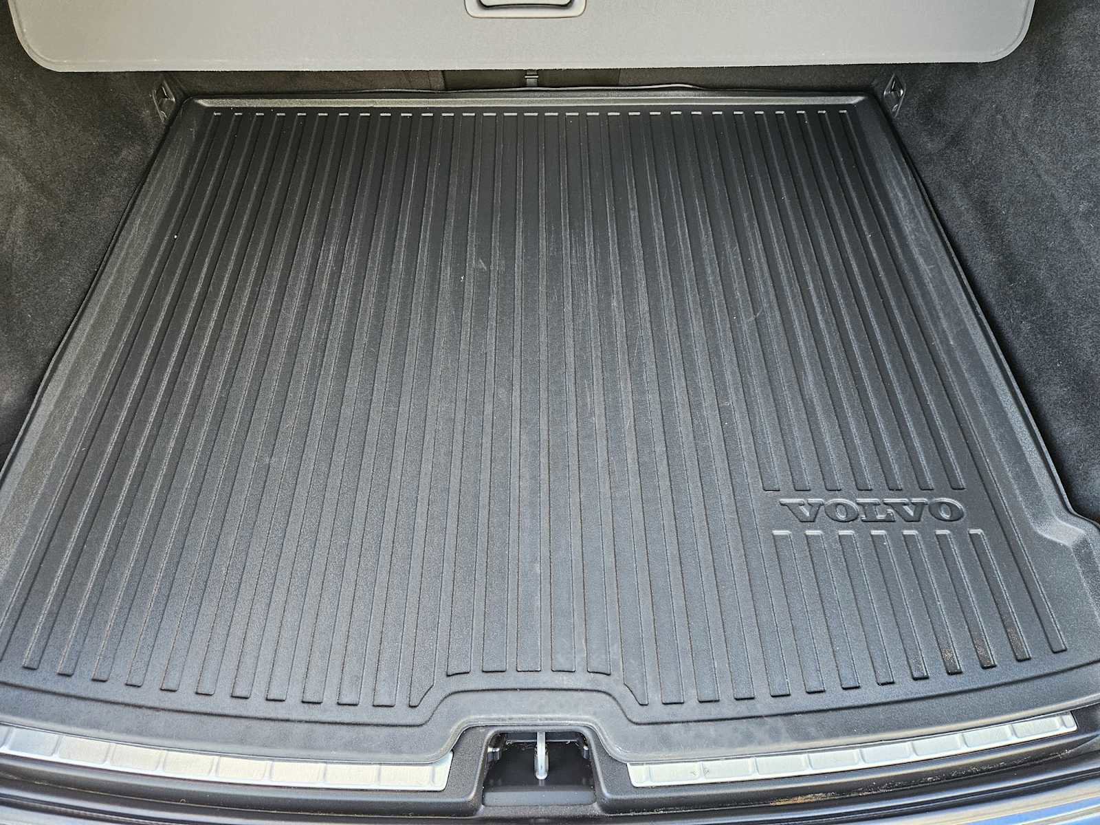 Used 2023 Volvo XC60 B5 Core w/ Climate Package image 31