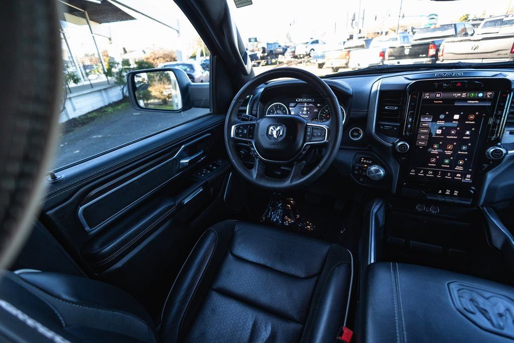 Used 2025 RAM 1500 Laramie image 27