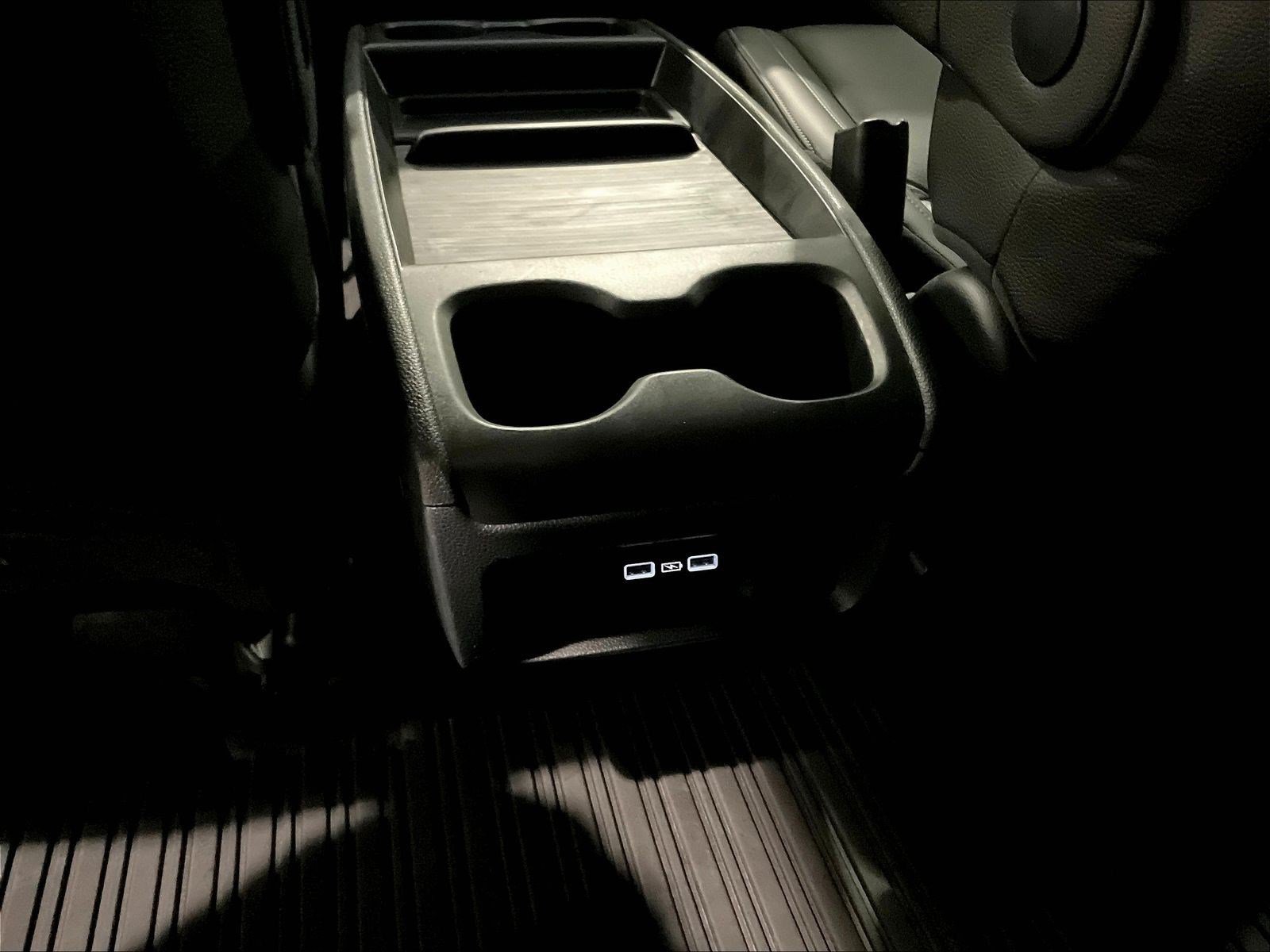 Used 2024 Honda Odyssey EX-L image 10