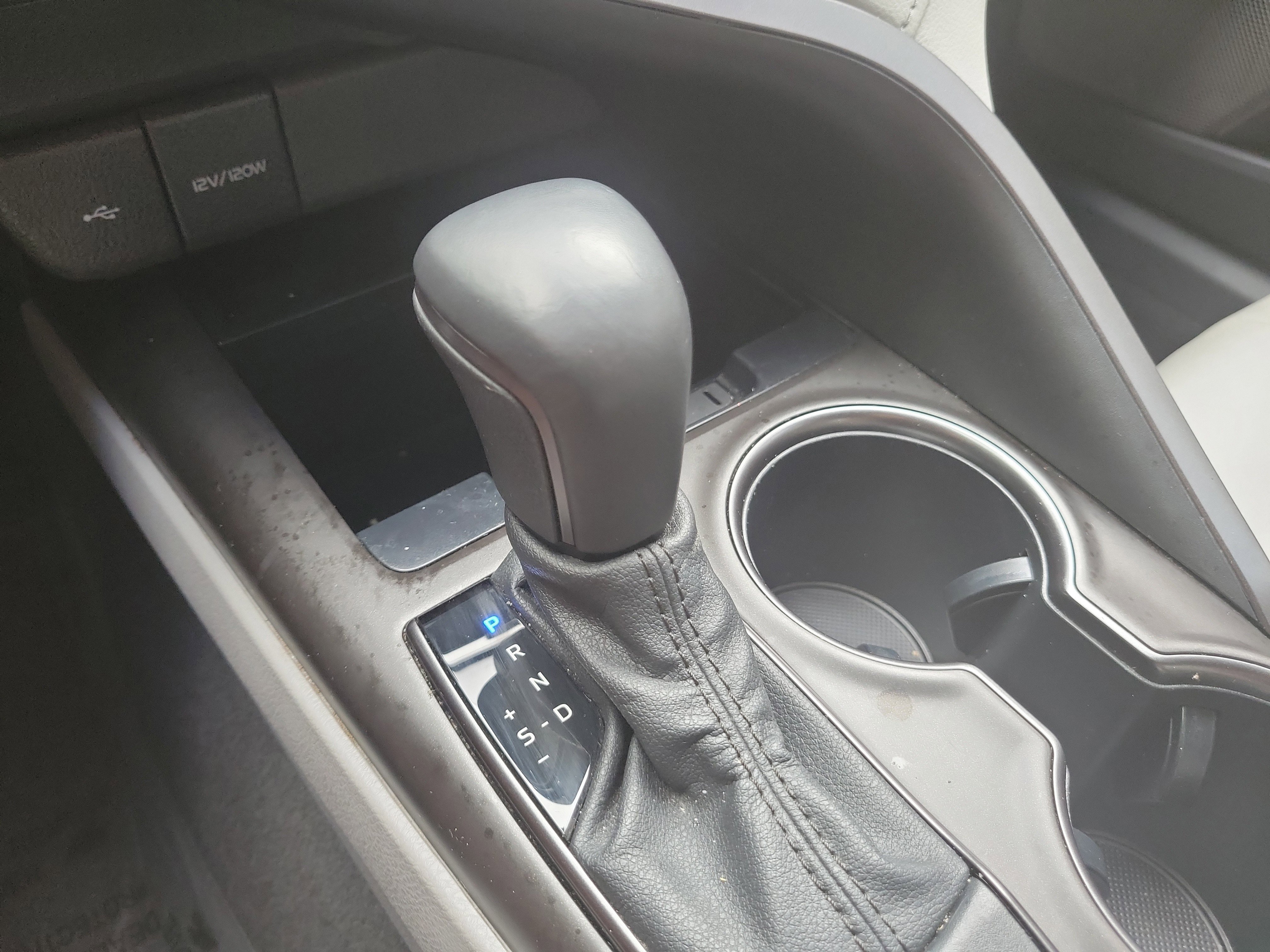 Used 2021 Toyota Camry SE FWD image 26