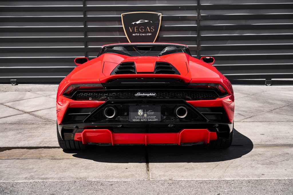 Used 2023 Lamborghini Huracan EVO RWD image 20