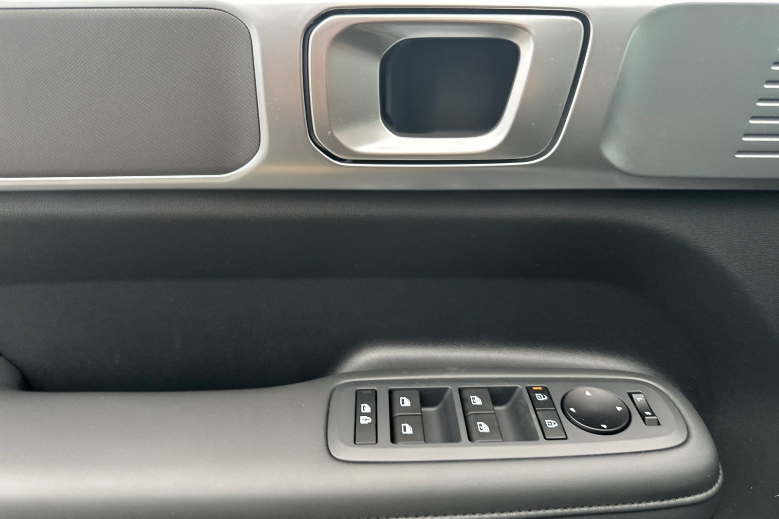 New 2026 Hyundai Santa Fe XRT image 11