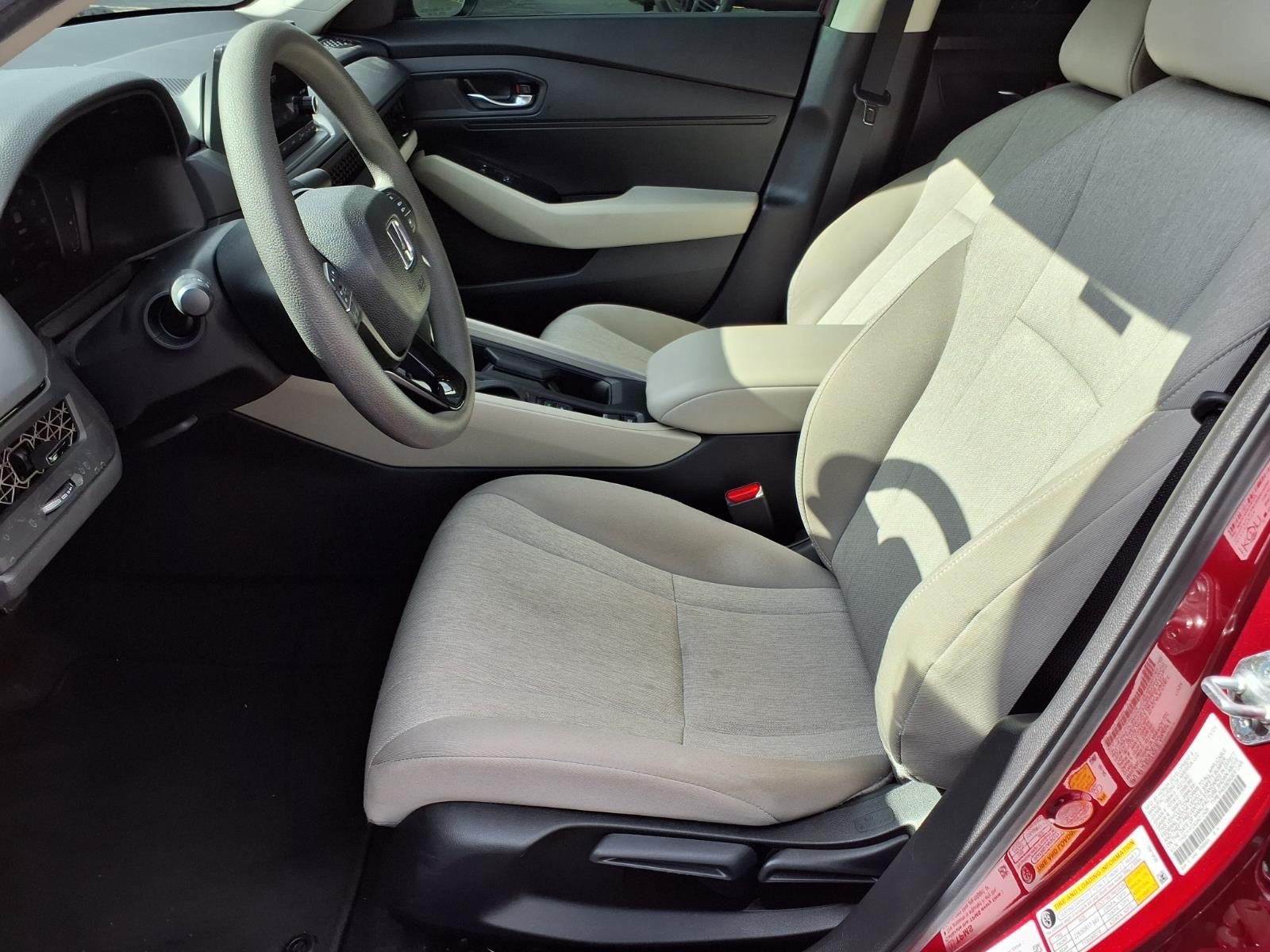 Used 2025 Honda Accord LX image 14