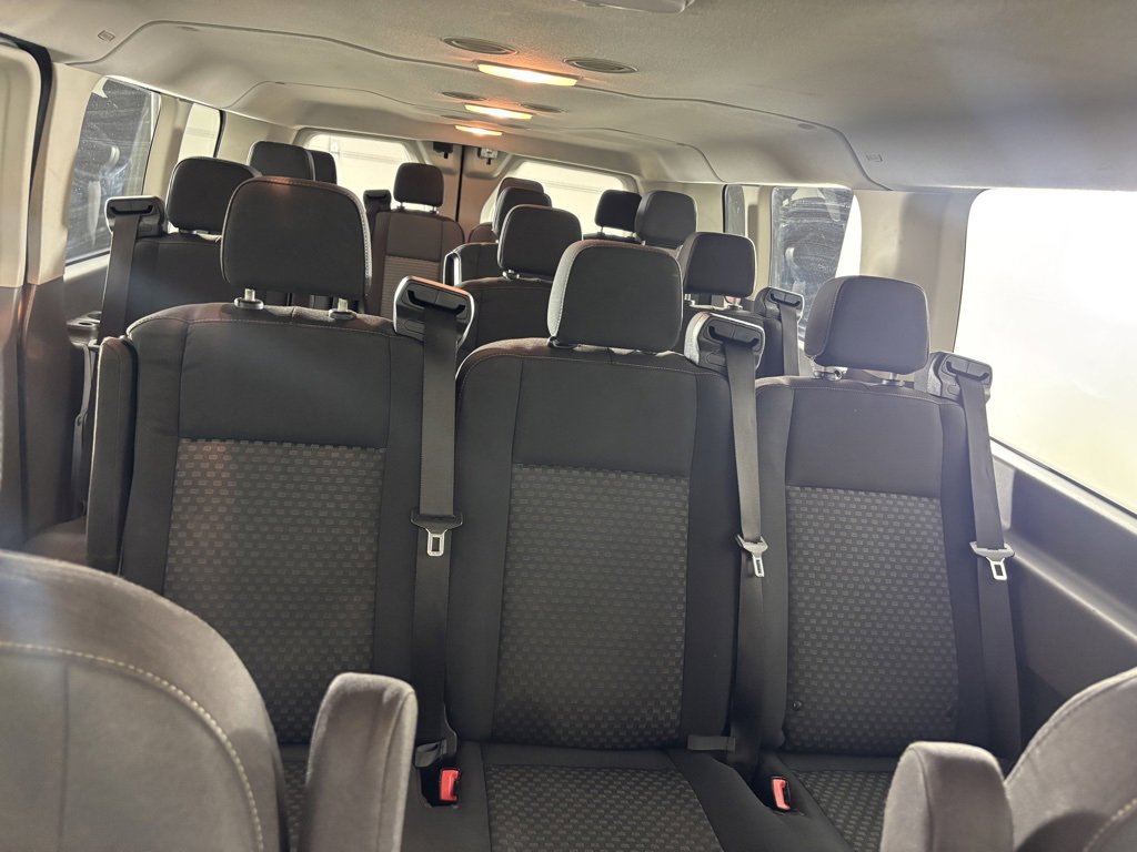 Used 2020 Ford Transit 350 XLT image 37