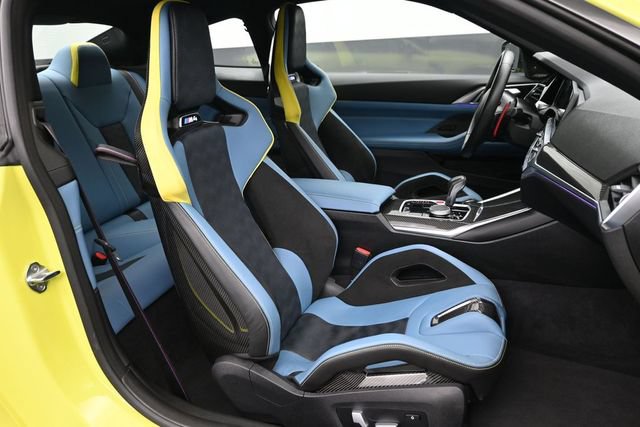 Used 2021 BMW M4 Competition w/ Executive Package RWD image 12