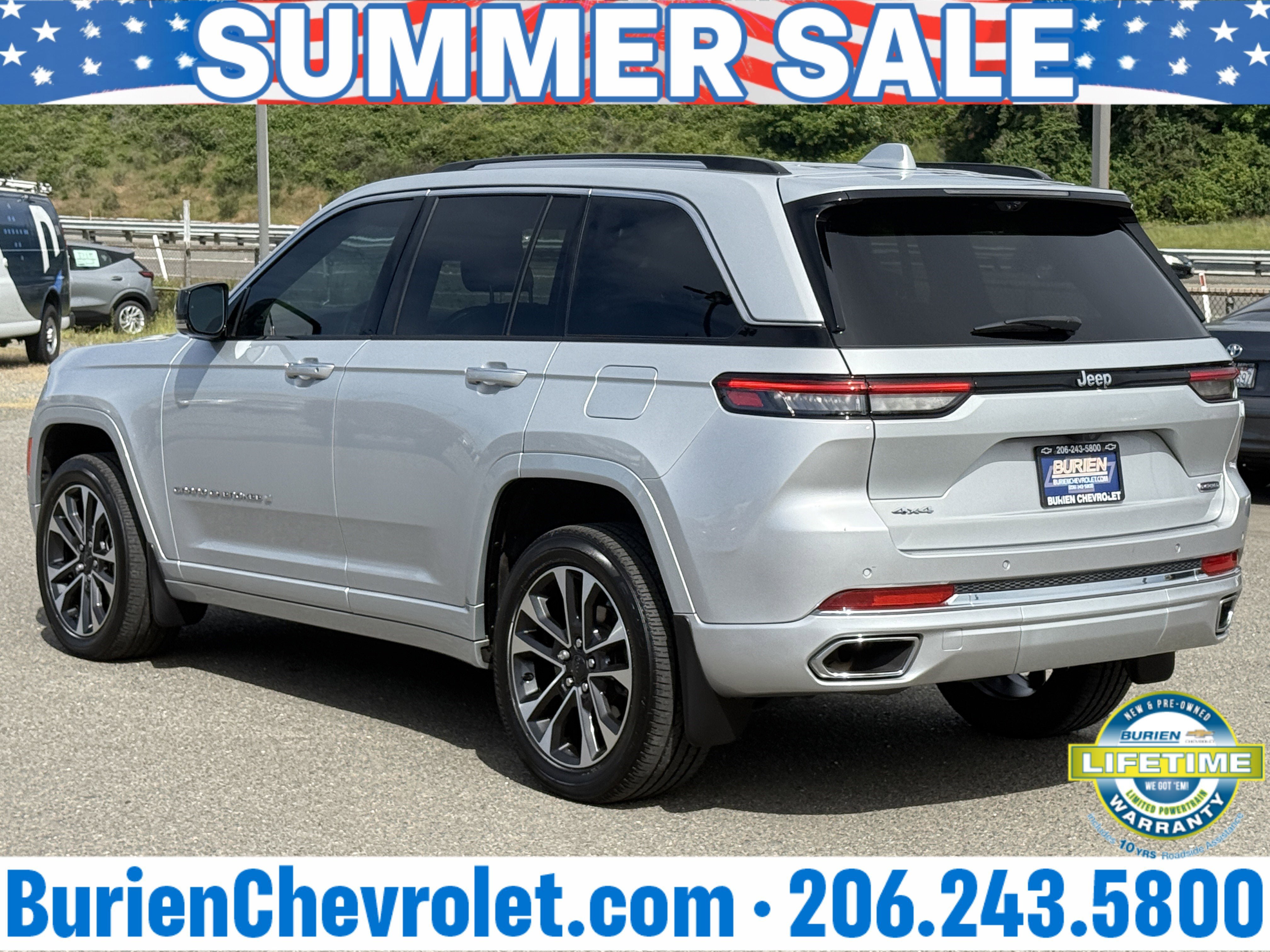 Used 2022 Jeep Grand Cherokee Overland w/ Adv Protech Group III AWD/4WD image 3