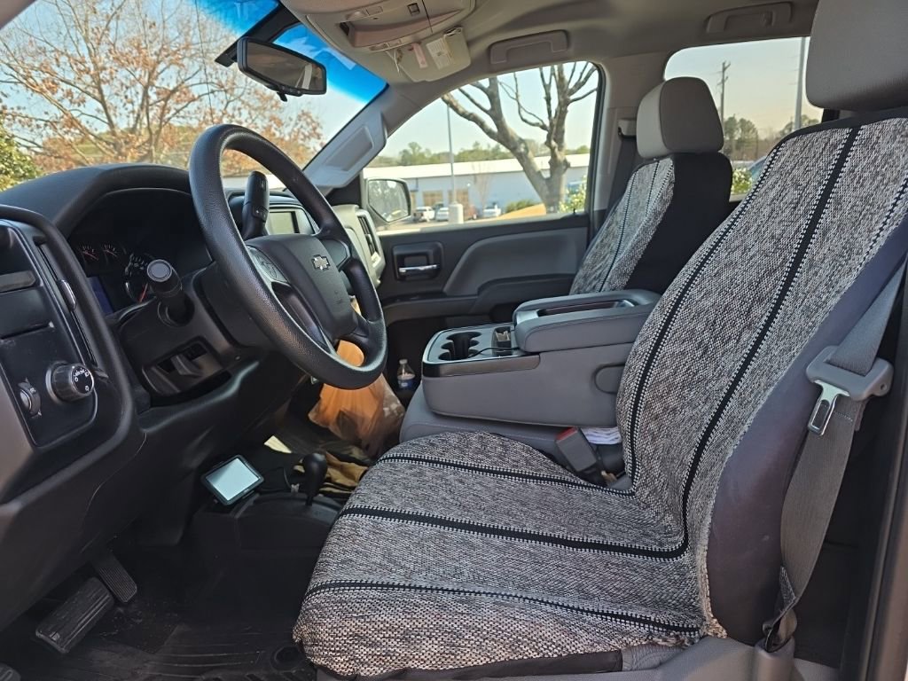 Used 2018 Chevrolet Silverado 1500 Custom w/ LPO, Street Package image 6