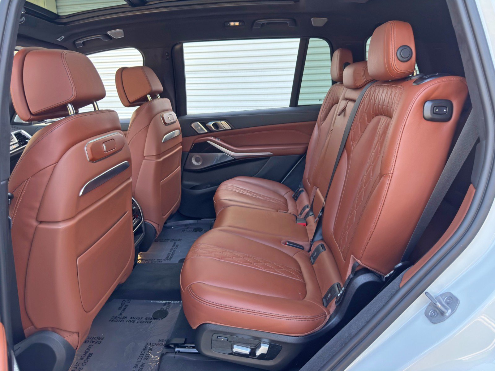 Used 2023 BMW X7 M60i w/ Climate Comfort Package AWD/4WD image 48
