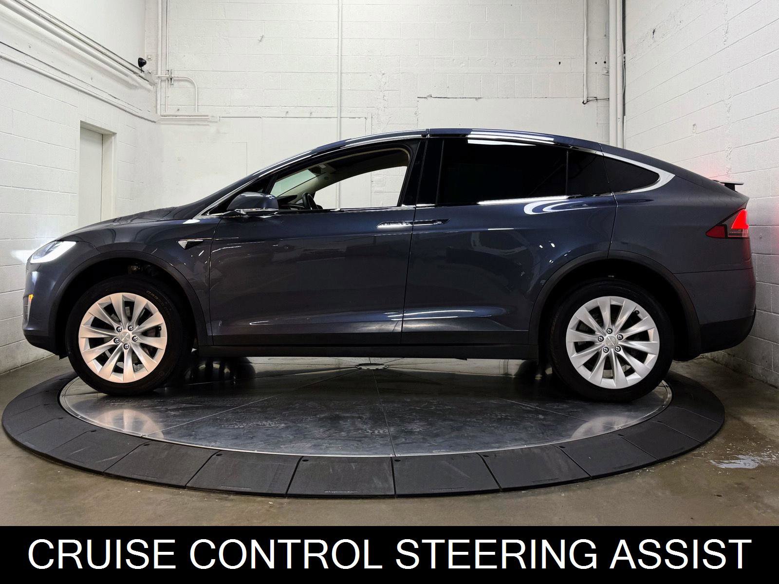 Used 2017 Tesla Model X 75D image 5