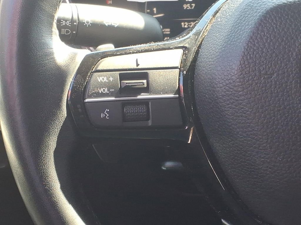 Used 2023 Acura Integra image 13