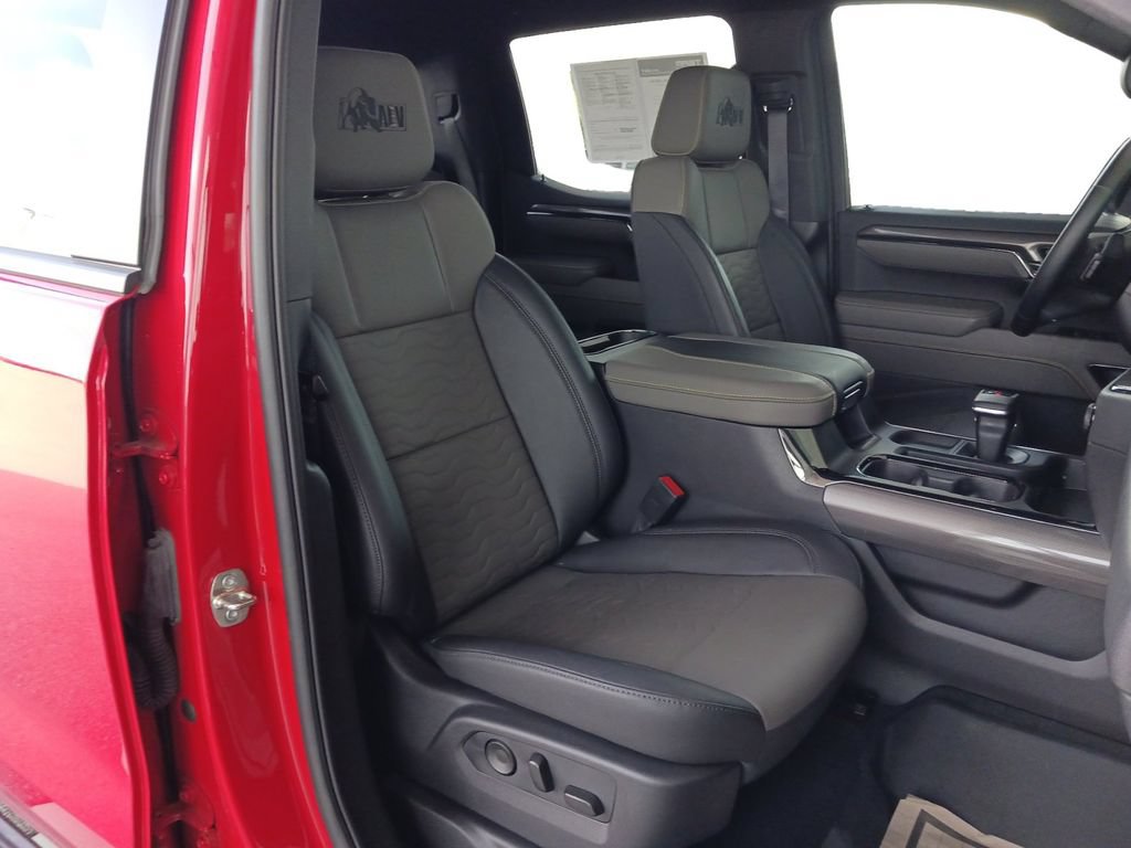 Used 2024 Chevrolet Silverado 1500 ZR2 w/ ZR2 Bison Edition AWD/4WD image 28