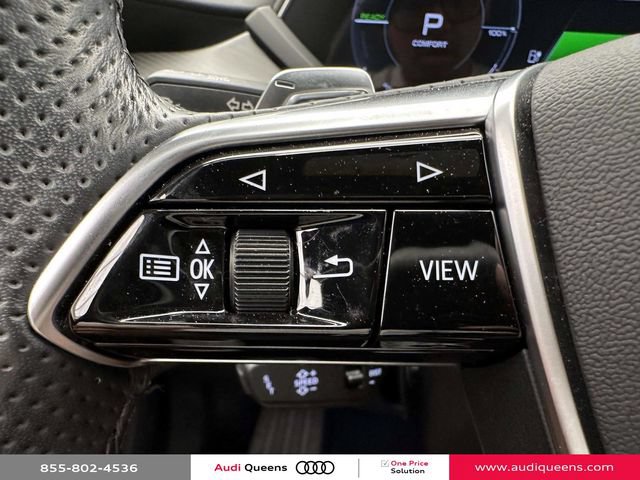 Used 2023 Audi RS e-tron GT w/ Carbon Performance Package AWD/4WD image 31