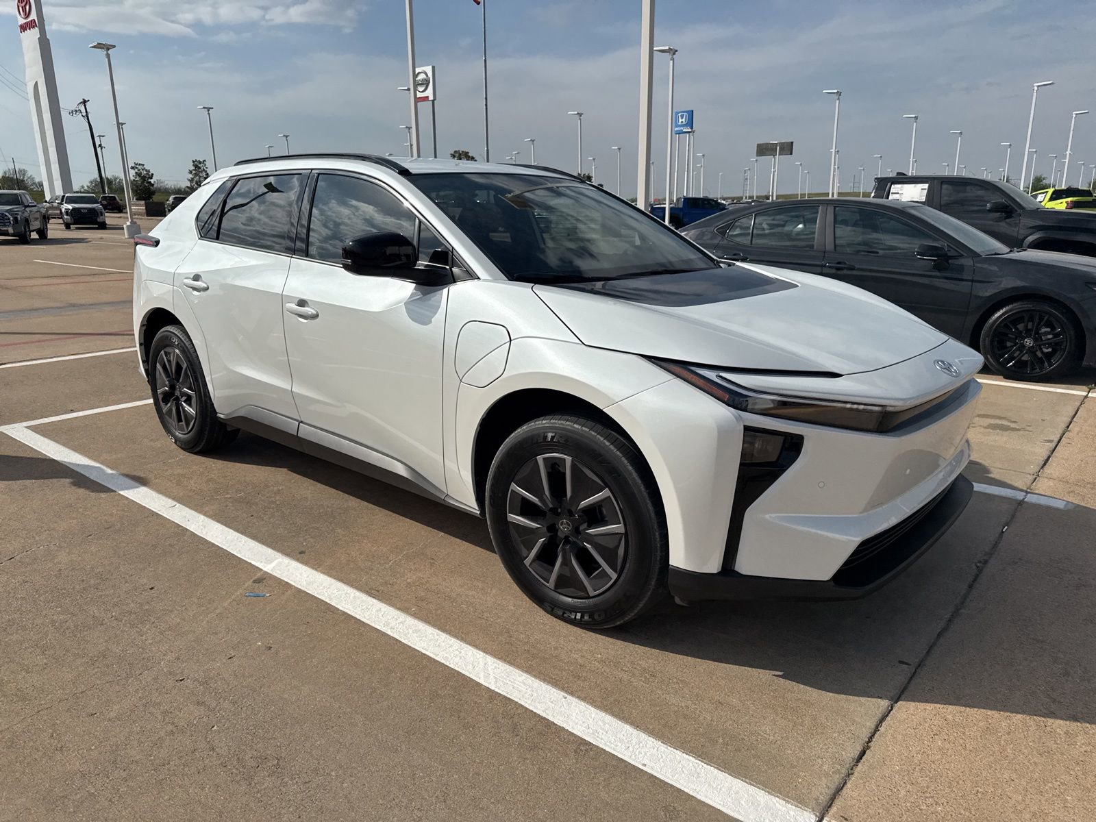 Used 2026 Toyota bZ FWD image 14