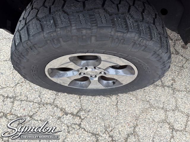 Used 2017 Jeep Wrangler Unlimited Sahara w/ Dual Top Group image 27