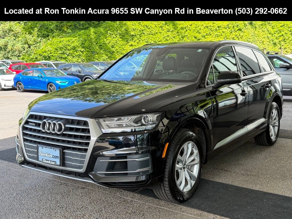 Used 2019 Audi Q7 3.0T Premium w/ Cold Weather Package AWD/4WD image 4