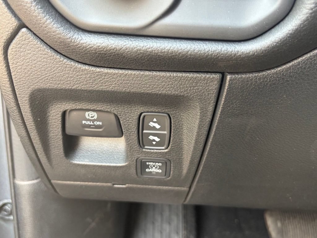 Used 2025 RAM 1500 Laramie w/ Advanced Safety Group II AWD/4WD image 48
