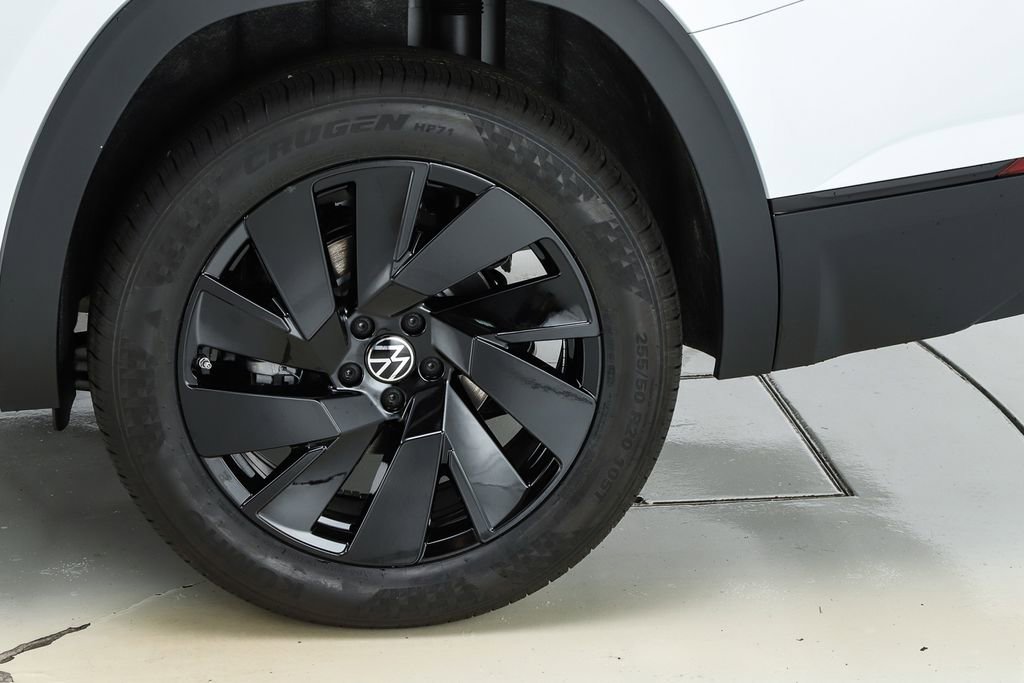 New 2026 Volkswagen Atlas SE image 45