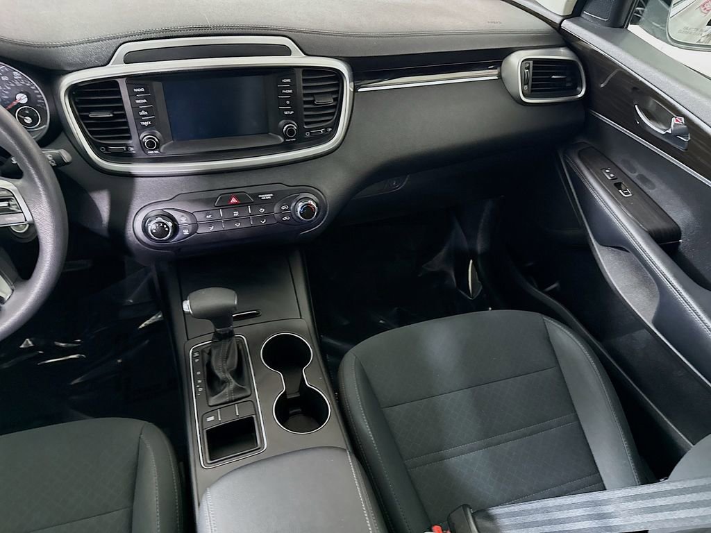 Used 2019 Kia Sorento L image 24