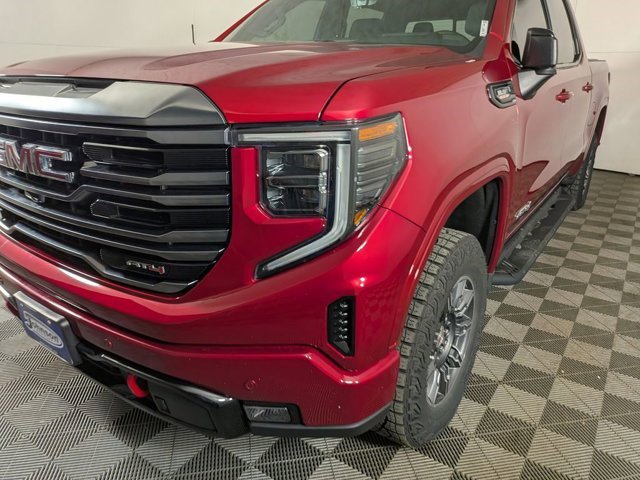 Certified 2024 GMC Sierra 1500 AT4 w/ Technology Package image 17
