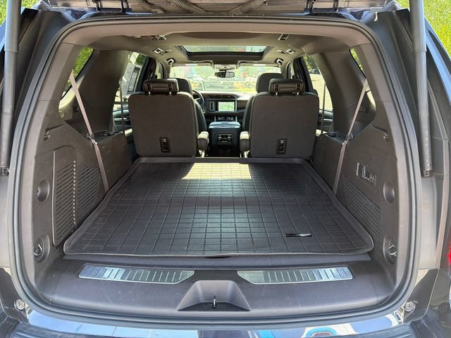 Used 2024 GMC Yukon Denali AWD/4WD image 18