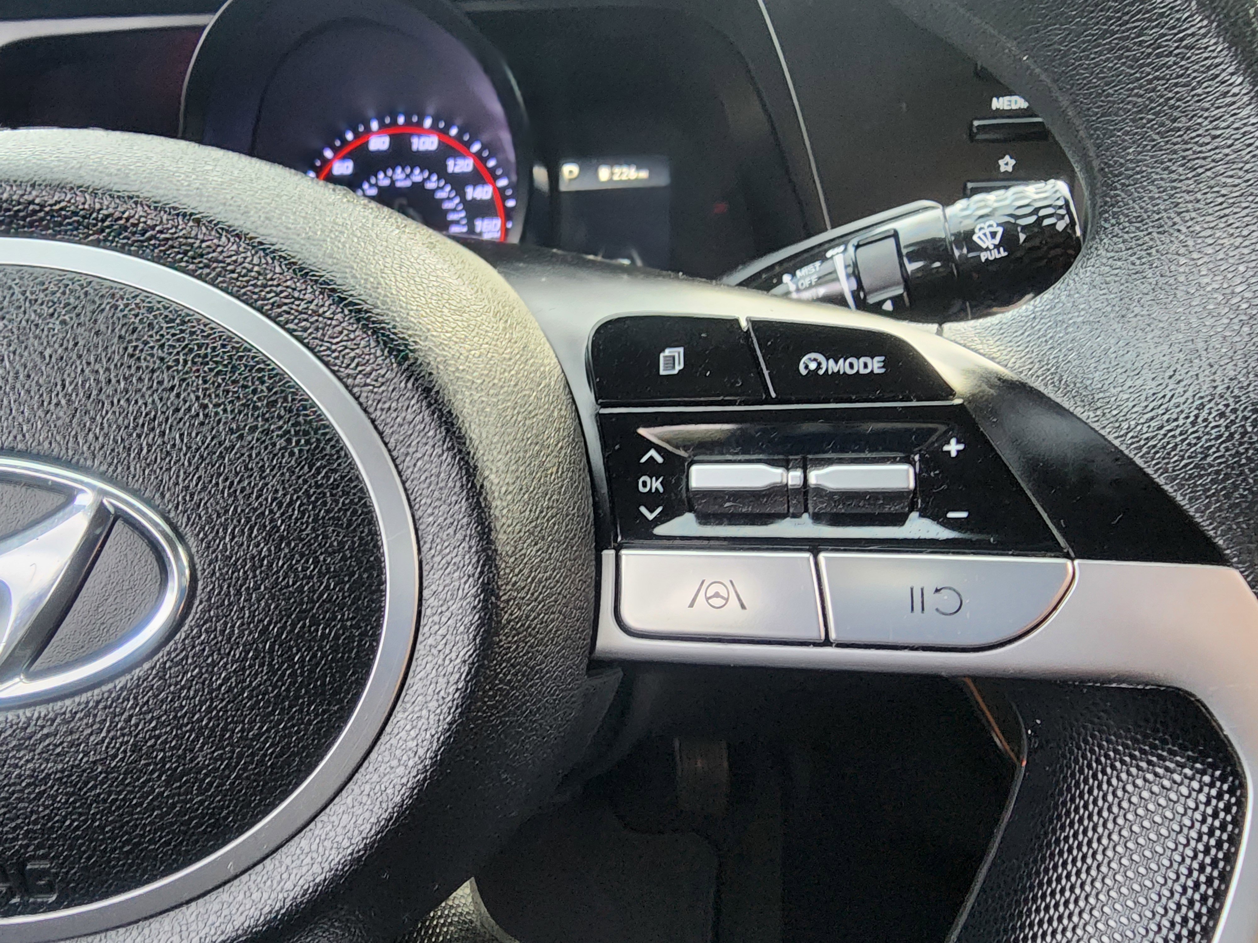 Used 2021 Hyundai Elantra SEL FWD image 29