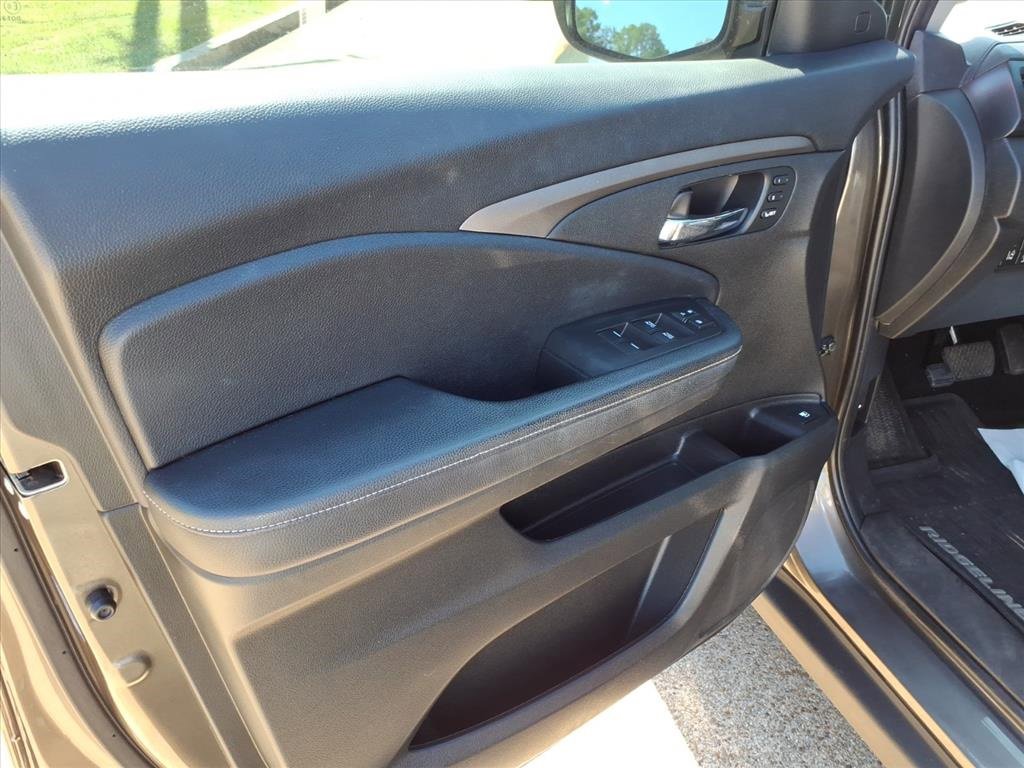Used 2022 Honda Ridgeline RTL image 10