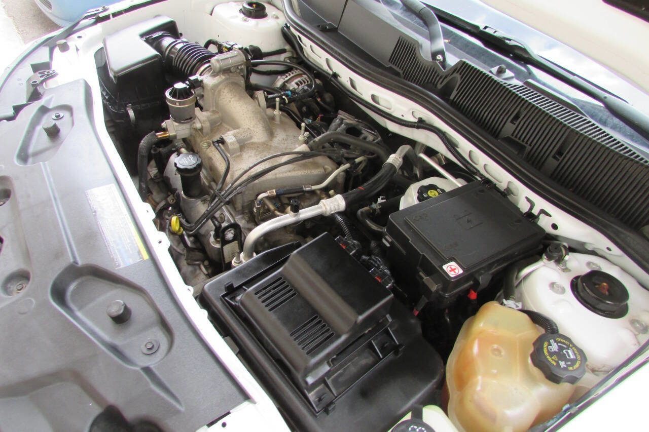 Used 2007 Pontiac Torrent 2WD w/ Preferred Package image 15