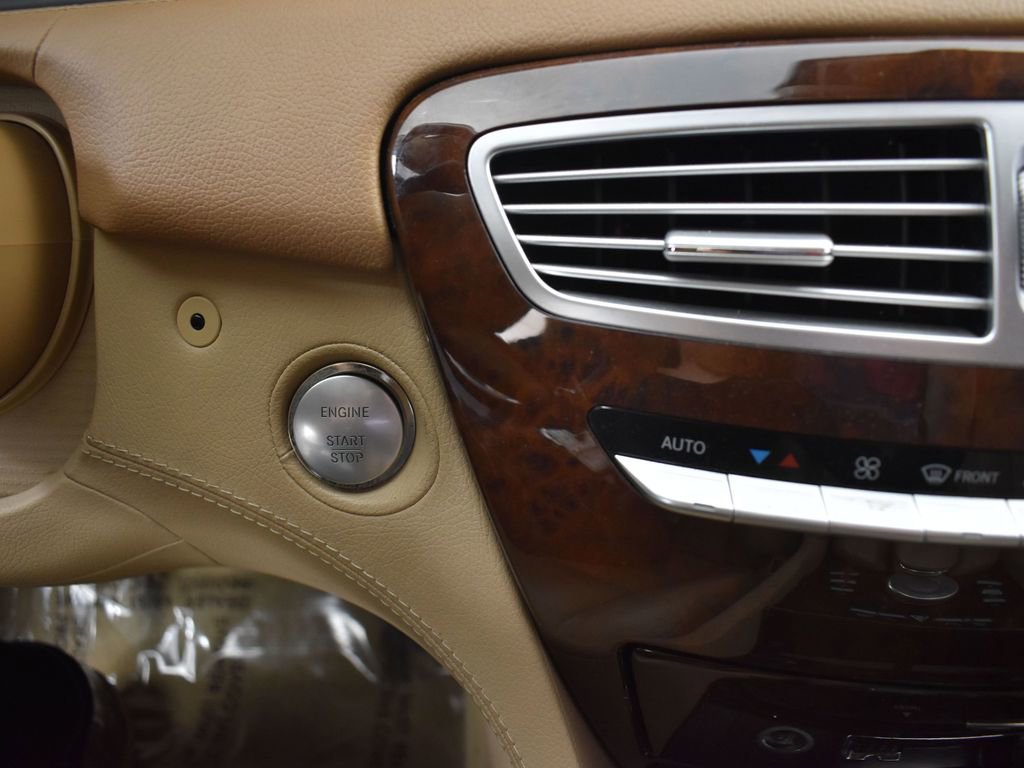 Used 2008 Mercedes-Benz CL 550 image 25