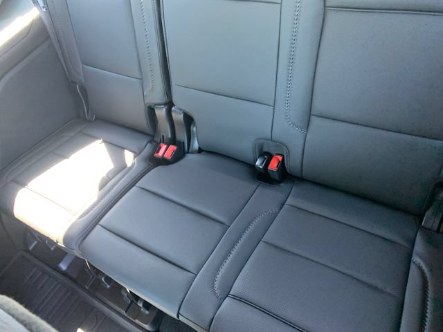 Used 2026 GMC Yukon Denali w/ LPO, Floor Liner Package AWD/4WD image 22