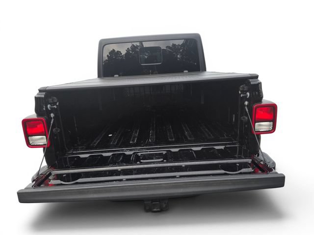 Used 2023 Jeep Gladiator Sport AWD/4WD image 10